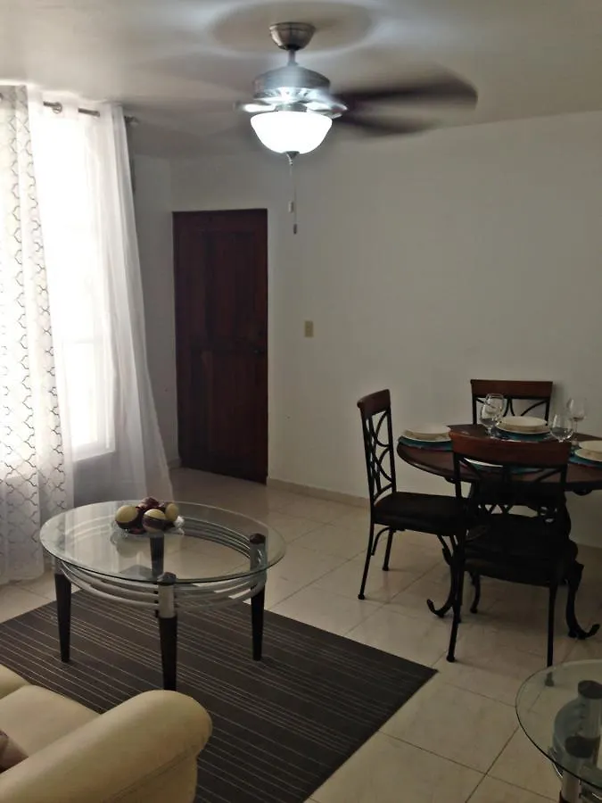 公寓 Caribbean Seaview Apart Malecon 聖多明哥