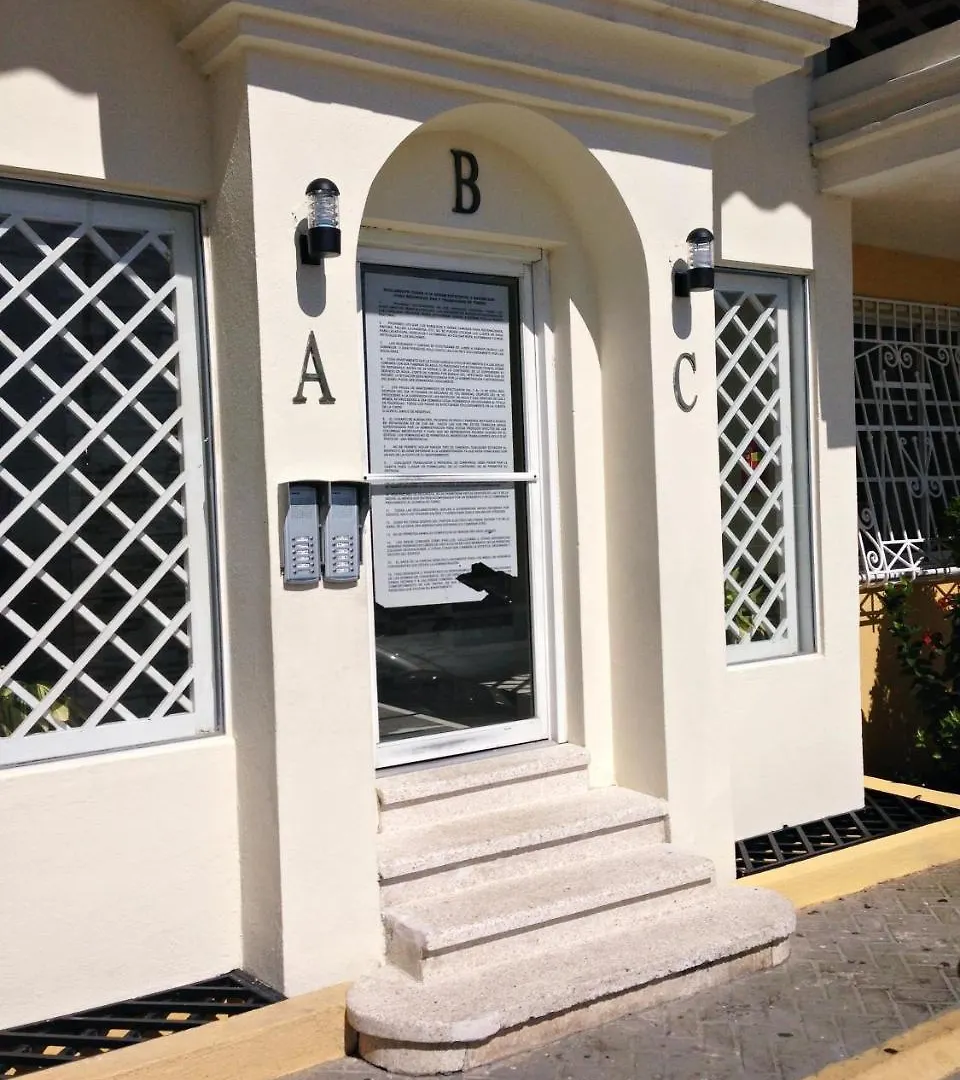 Caribbean Seaview Apart Malecon 聖多明哥 多米尼加共和国